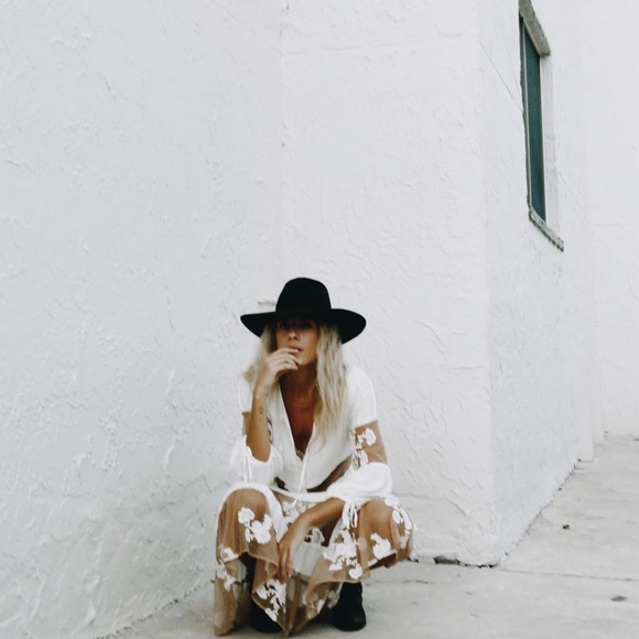 RARE For Love & Lemons Eva Midi Dress - Picture 5 of 13